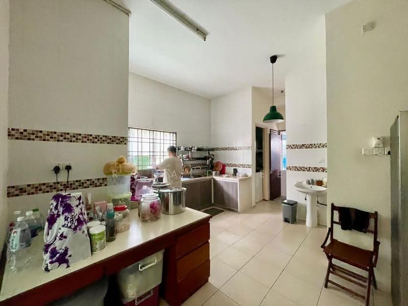Rumah Berkembar untuk Dijual di Ashley Green (Gelugor) - Ronald Kee - Kitchen - PropertyGuru.com.my