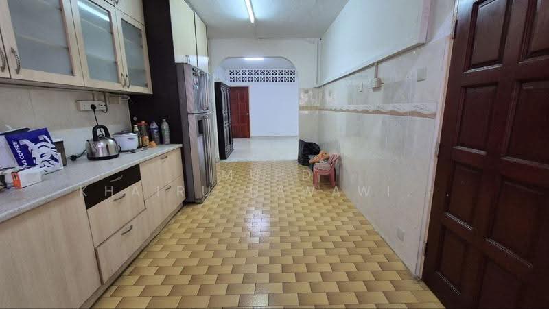 Rumah Teres 2-Tingkat untuk Dijual di Shah Alam (Selangor) - Muhd Khairulnawawi Kamaruddin - Kitchen - PropertyGuru.com.my