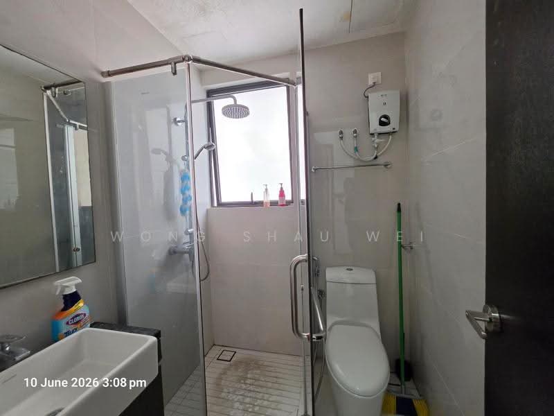 Kondominium untuk Disewa di Bay Point @ Country Garden Danga Bay - Wong Shau Wei - PropertyGuru.com.my