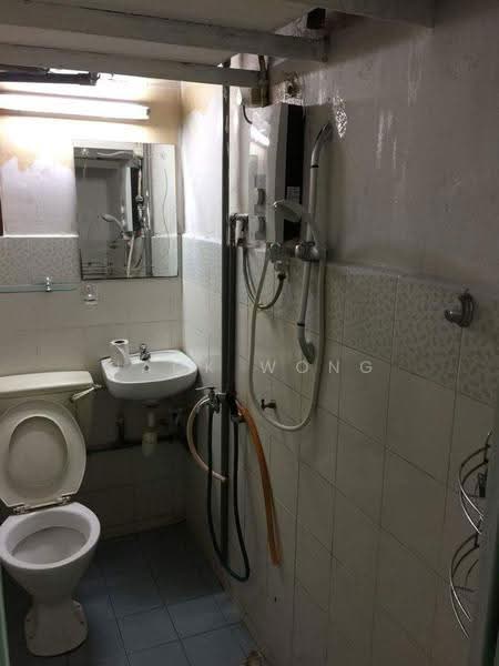 Flat for Sale at Perumahan Rakyat Lima Kedai - Jack Wong - Bathroom - PropertyGuru.com.my