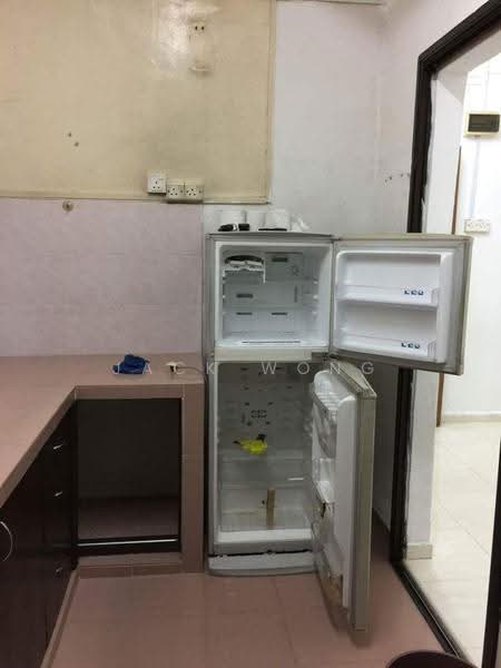 Flat for Sale at Perumahan Rakyat Lima Kedai - Jack Wong - Kitchen - PropertyGuru.com.my