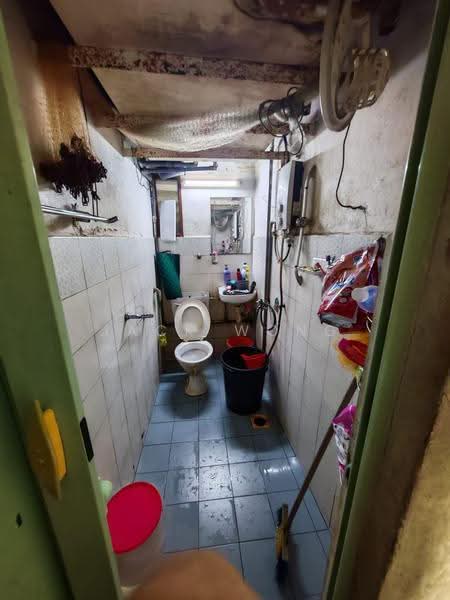 Flat for Sale at Perumahan Rakyat Lima Kedai - Jack Wong - Bathroom - PropertyGuru.com.my