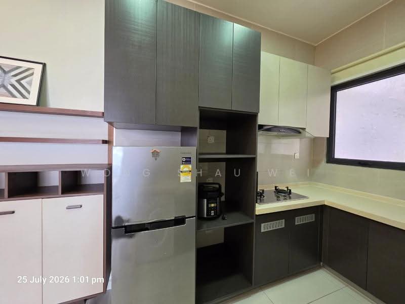 Condominium for Rent at Amberside @ Country Garden Danga Bay - Wong Shau Wei - Kitchen - PropertyGuru.com.my