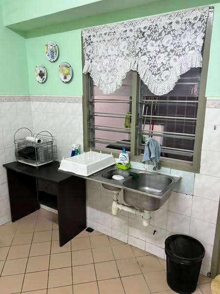 Kondominium untuk Disewa di Vista Komanwel A - KEN FARM - Kitchen - PropertyGuru.com.my