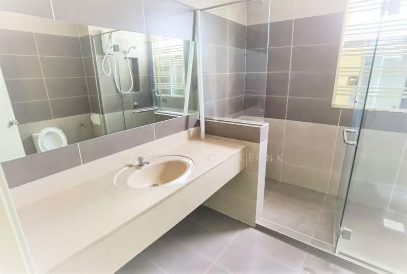 2-storey Terraced House for Rent in Goodview Heights (Kajang) - Mein Chen - Bathroom - PropertyGuru.com.my