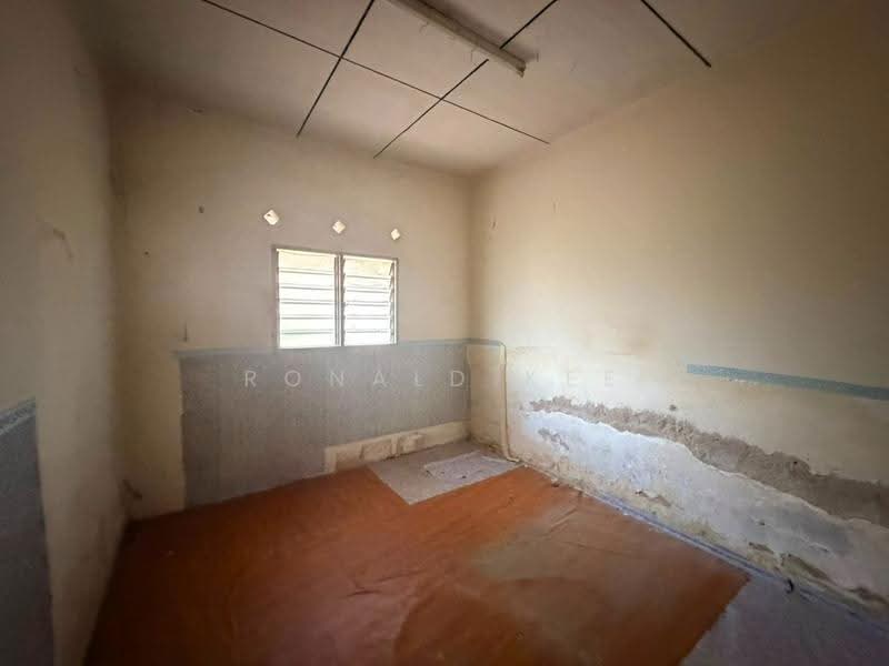 Terraced House for Sale in Sungai Nibong (Bayan Lepas) - Ronald Kee - Interior - PropertyGuru.com.my