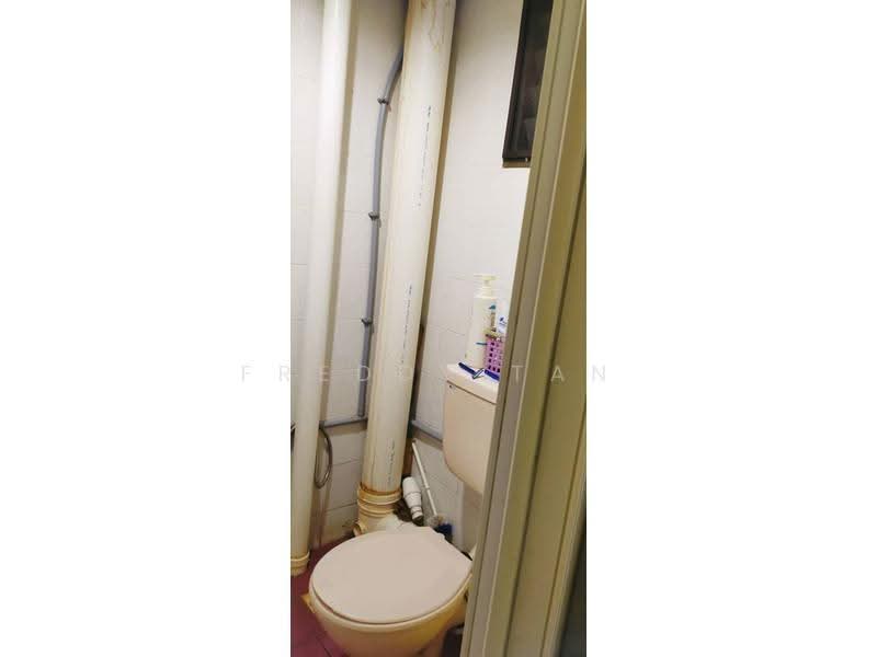 Kondominium untuk Dijual di Taman Desa Relau 2 - Freddy Tan - Bathroom - PropertyGuru.com.my
