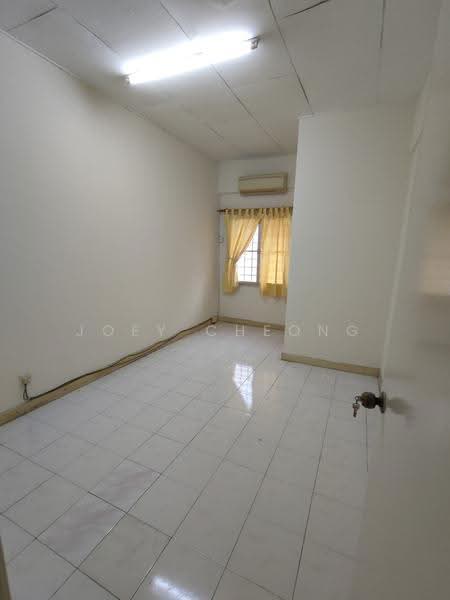 Terraced House for Sale in Taman Desa Karunmas (Balakong) - Joey Cheong - Interior - PropertyGuru.com.my