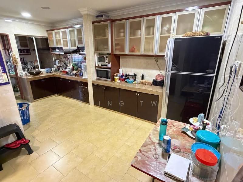 3-storey Terraced House for Sale in Laman Rimbunan (Kepong) - Kiing TW - Kitchen - PropertyGuru.com.my