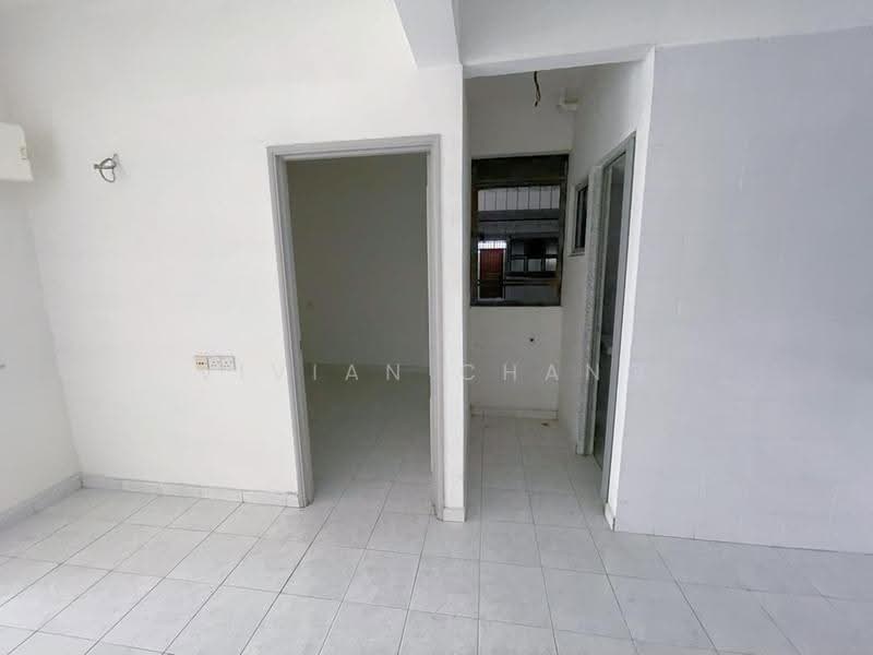 Pangsapuri untuk Dijual di BJ Court Apartment - Vivian Chang - Interior - PropertyGuru.com.my
