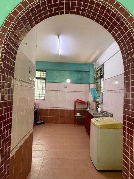 Flat for Sale at Taman Sri Angsana - Freddy Tan - Kitchen - PropertyGuru.com.my