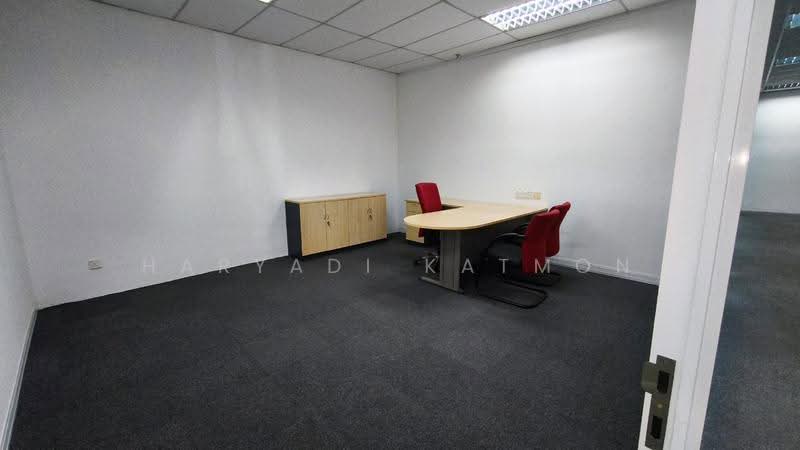 Office for Rent in Seksyen U1, Temasya Industrial Park (Shah Alam) - Haryadi Katmon - Interior - PropertyGuru.com.my