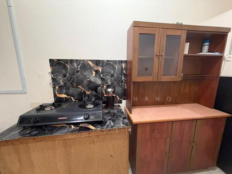 Flat for Rent at Jambul - Vivian Chang - Kitchen - PropertyGuru.com.my