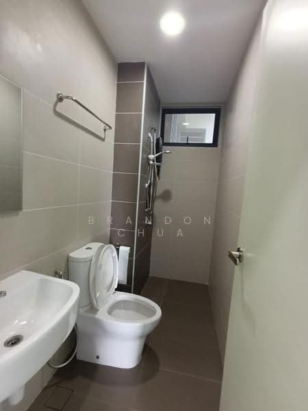 Kediaman Servis untuk Disewa di Marina Residence - Brandon Chua - Bathroom - PropertyGuru.com.my