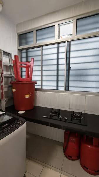 Kondominium untuk Disewa di Residensi Puchongmas - Roy Ho - Kitchen - PropertyGuru.com.my