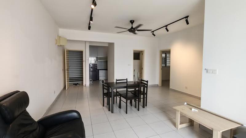 Kondominium untuk Disewa di Residensi Puchongmas - Roy Ho - Living Room - PropertyGuru.com.my