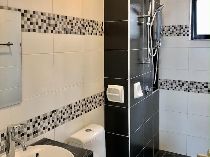 Kediaman Servis untuk Disewa di Sky View - Wong Shau Wei - Bathroom - PropertyGuru.com.my
