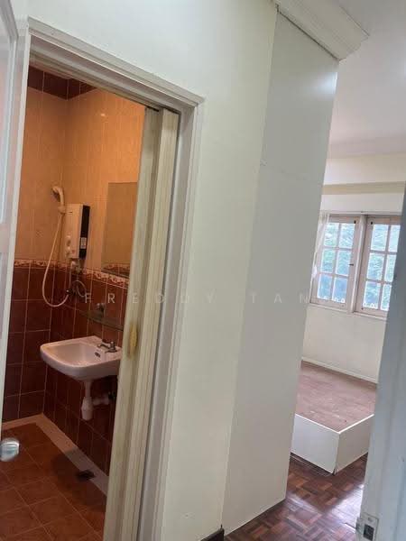 Condominium for Sale at Vista Condominium - Freddy Tan - Bathroom - PropertyGuru.com.my