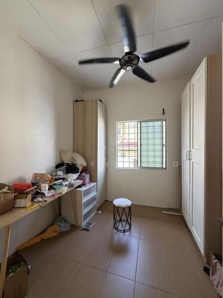 Rumah Teres untuk Dijual di Alam Damai (Cheras) - Kaeryn Wong - Bedroom - PropertyGuru.com.my