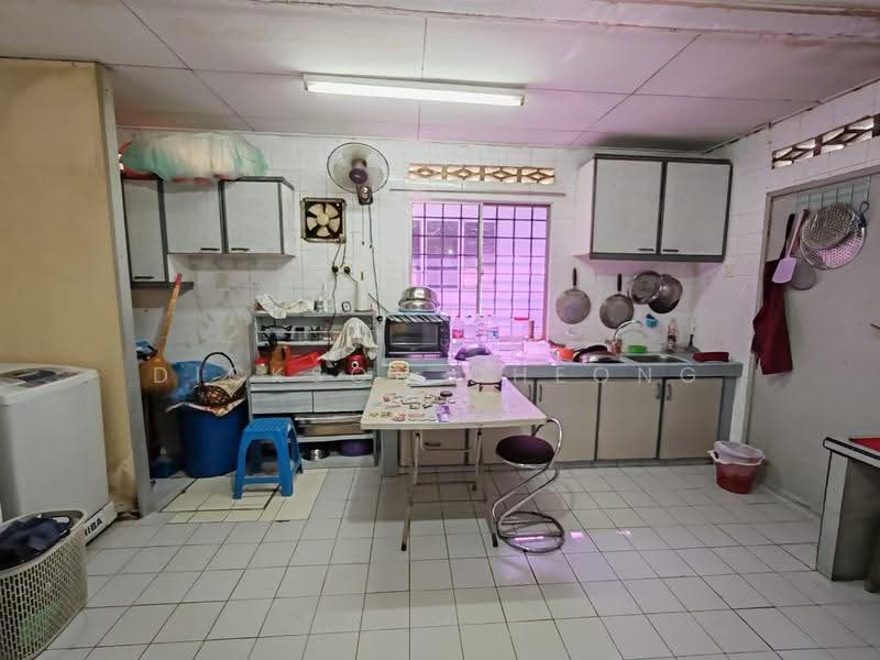 2-storey Terraced House for Sale in Bandar Utama 4 (Bandar Utama) - Dickson Cheong - PropertyGuru.com.my
