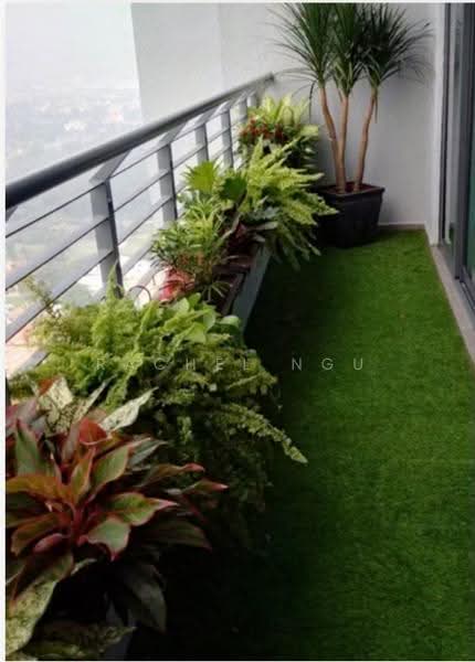 Kediaman Servis untuk Dijual di Tropicana Avenue - Rachel Ngu - Balcony - PropertyGuru.com.my