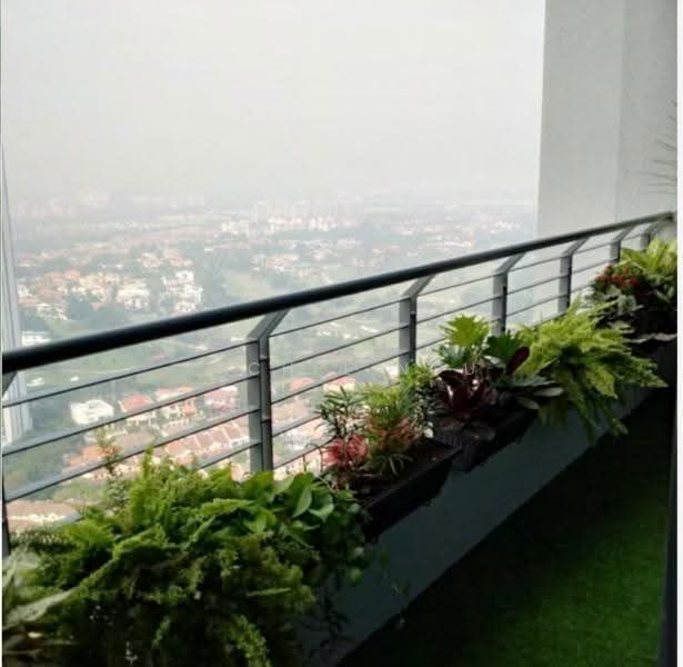 Kediaman Servis untuk Dijual di Tropicana Avenue - Rachel Ngu - Balcony - PropertyGuru.com.my