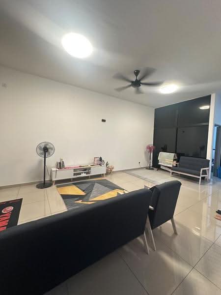 2-storey Terraced House for Sale in Bandar Seri Alam (Masai) - Winnie Tan - Living Room - PropertyGuru.com.my