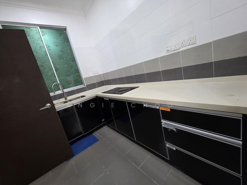 Rumah Berkembar untuk Dijual di Nilai (Negeri Sembilan) - Angie Choo - PropertyGuru.com.my