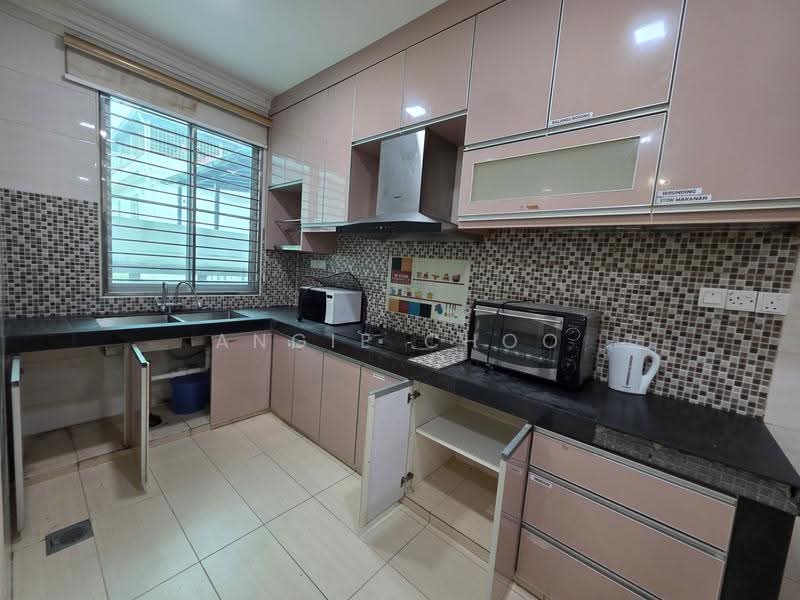 Rumah Berkembar untuk Dijual di Nilai (Negeri Sembilan) - Angie Choo - Kitchen - PropertyGuru.com.my