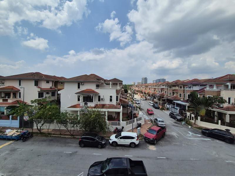2.5-storey Terraced House for Sale in Bandar Utama 6 (Bandar Utama) - Dickson Cheong - PropertyGuru.com.my