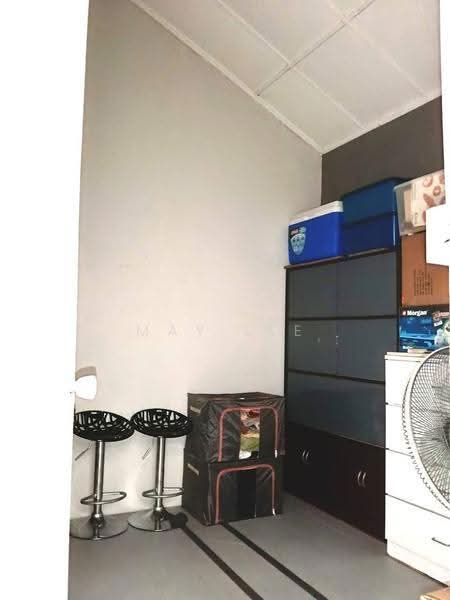 1.5-storey Terraced House for Sale in Taman Molek (Johor Bahru) - May Lee - Interior - PropertyGuru.com.my