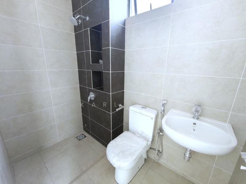 Semi-Detached House for Sale in Setia Eco Gardens (Gelang Patah) - Karl Lim - Bathroom - PropertyGuru.com.my