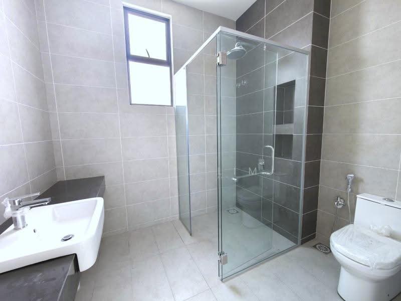 Semi-Detached House for Sale in Setia Eco Gardens (Gelang Patah) - Karl Lim - Bathroom - PropertyGuru.com.my