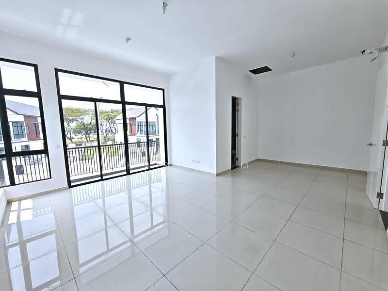 Semi-Detached House for Sale in Setia Eco Gardens (Gelang Patah) - Karl Lim - Living Room - PropertyGuru.com.my