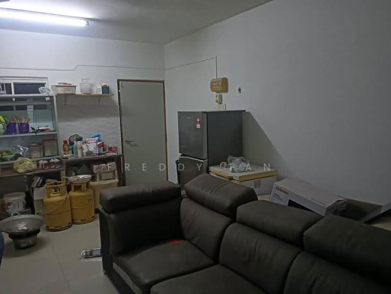 Flat for Sale at Taman Relau Jaya - Freddy Tan - Living Room - PropertyGuru.com.my