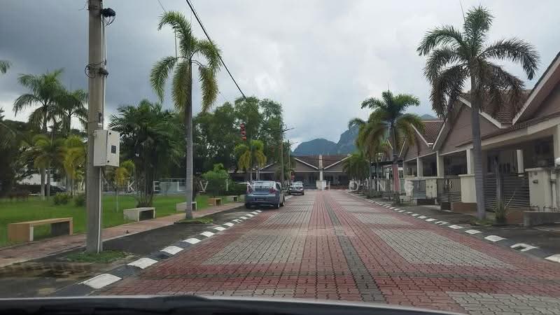1-storey Terraced House for Sale in Taman Perpaduan Koperasi (Tambun) - Kelvin Chong - PropertyGuru.com.my