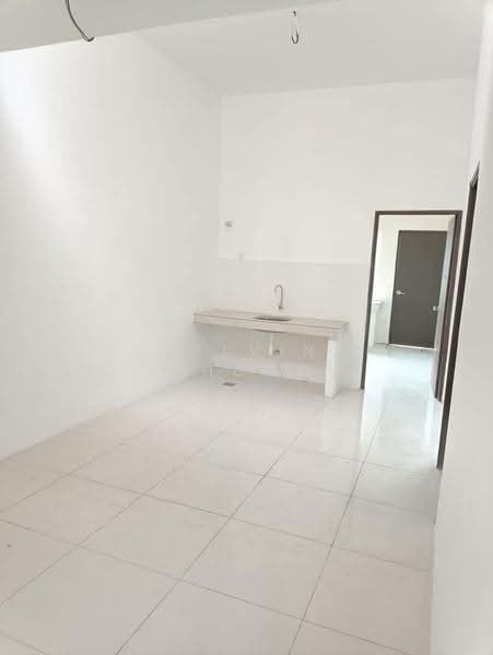 1-storey Terraced House for Sale in Taman Perpaduan Koperasi (Tambun) - Kelvin Chong - PropertyGuru.com.my