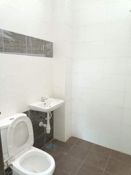 1-storey Terraced House for Sale in Taman Perpaduan Koperasi (Tambun) - Kelvin Chong - PropertyGuru.com.my