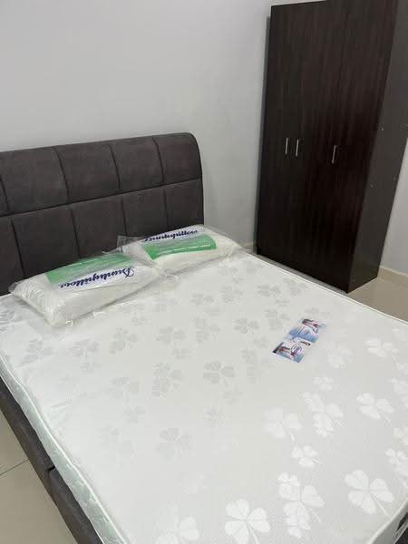 Kediaman Servis untuk Disewa di Savanna Executive Suite @ Southville City - Azizul Kamarul Zaman - Bedroom - PropertyGuru.com.my