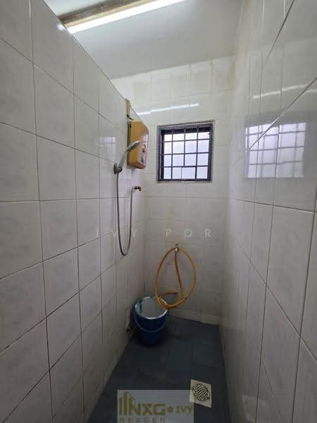 1-storey Terraced House for Rent in Taman Melawis (Klang) - Ivy Por - Bathroom - PropertyGuru.com.my