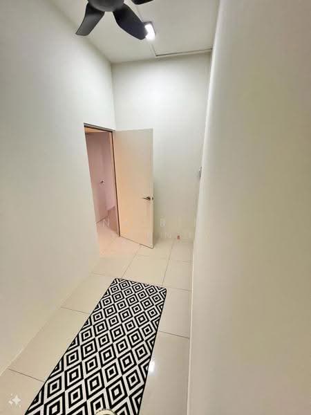 Kediaman Servis untuk Disewa di Habitus @ City of Elmina - Nazrin Affendy - Corridor - PropertyGuru.com.my