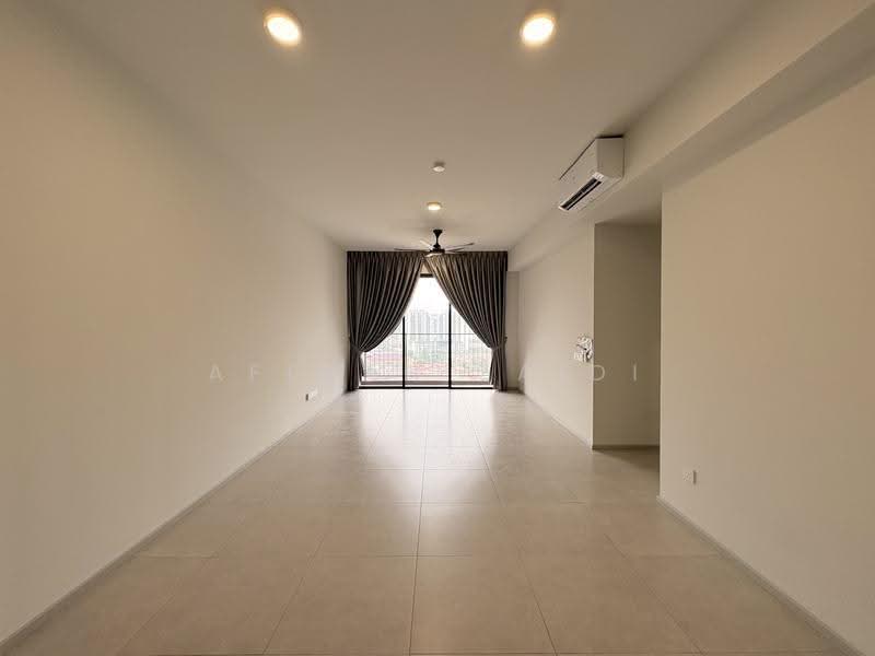 Kediaman Servis untuk Disewa di Melawati : Park One - Afiqah zaidi - Living Room - PropertyGuru.com.my
