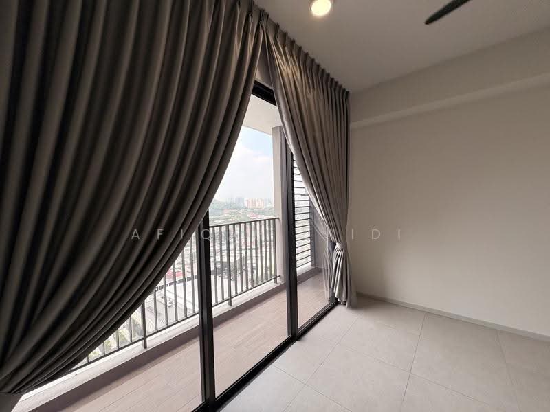 Kediaman Servis untuk Disewa di Melawati : Park One - Afiqah zaidi - Balcony - PropertyGuru.com.my