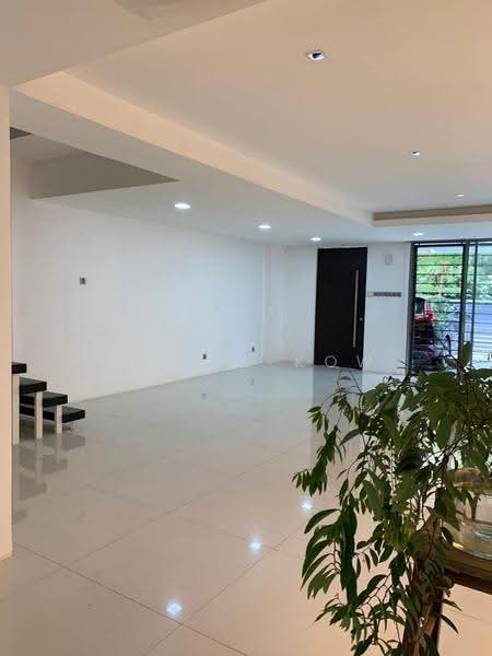 3-storey Terraced House for Sale in Medan Damansara (Damansara Heights) - Elaine Kow - Living Room - PropertyGuru.com.my