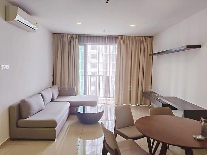 Kediaman Servis untuk Disewa di i-Suite @ i-City - Josephine Chou - Living Room - PropertyGuru.com.my