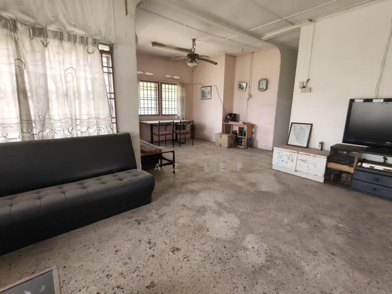 Bungalow House for Sale in Kampung Dato Onn (Johor Bahru) - Jaz Lee - PropertyGuru.com.my
