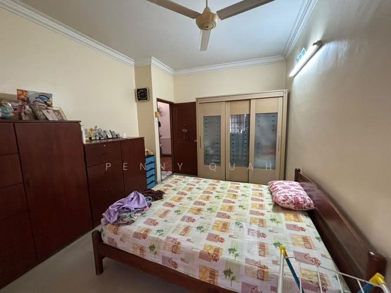 Rumah Teres untuk Dijual di Bukit Rahman Putra (Sungai Buloh) - Penny Quah - Bedroom - PropertyGuru.com.my