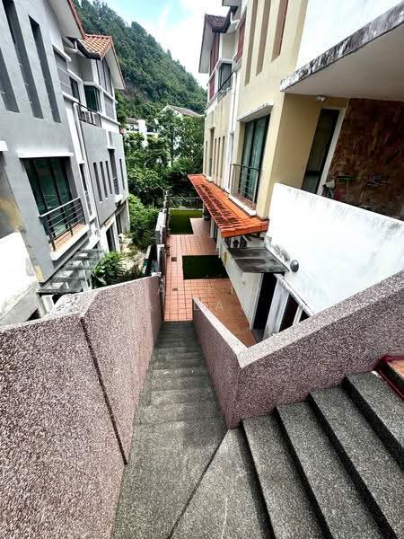 Rumah Berkembar untuk Dijual di KL City Centre (Kuala Lumpur) - Taufiq Azlan - Exterior - PropertyGuru.com.my