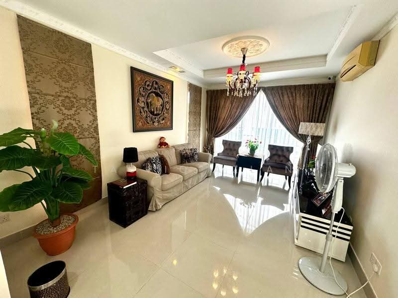 Rumah Berkembar untuk Dijual di KL City Centre (Kuala Lumpur) - Taufiq Azlan - Living Room - PropertyGuru.com.my