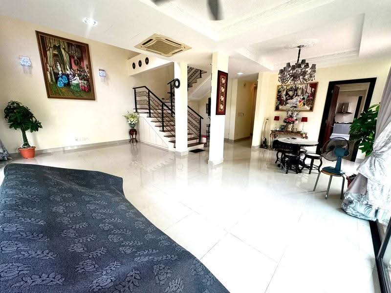 Rumah Berkembar untuk Dijual di KL City Centre (Kuala Lumpur) - Taufiq Azlan - Living Room - PropertyGuru.com.my
